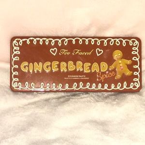 Too Faced Gingerbread Spice eyeshadow pallet